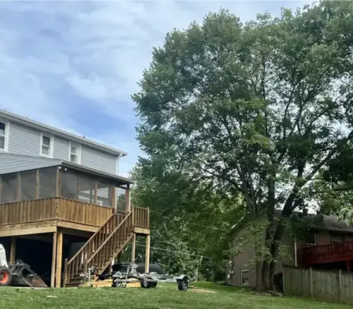 Clean yard after tree removal service